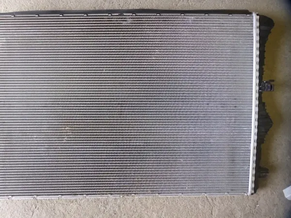 Radiador de agua original 1.5 TSI 2.0 TDI Audi VW Skoda Seat 5WA121251D image 7