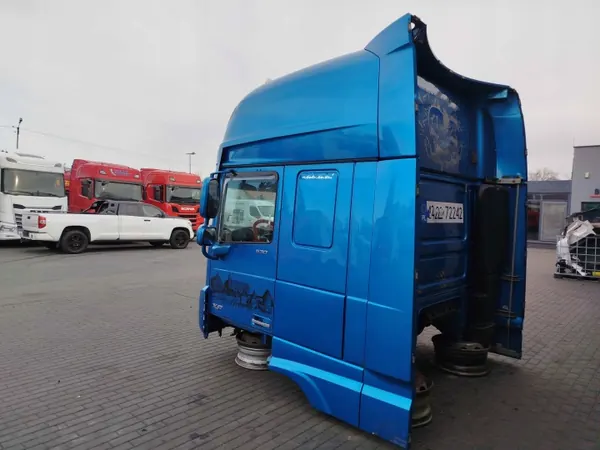 DAF 106 Lift Cabine - OEM KABINA 106 LIFT image 5