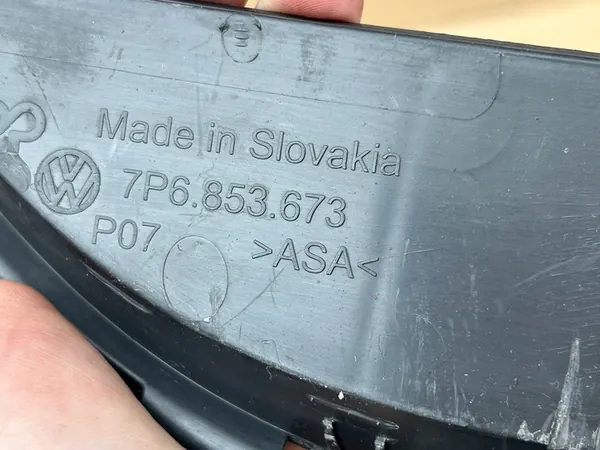 Griglia centrale paraurti anteriore VW Touareg 7P image 8