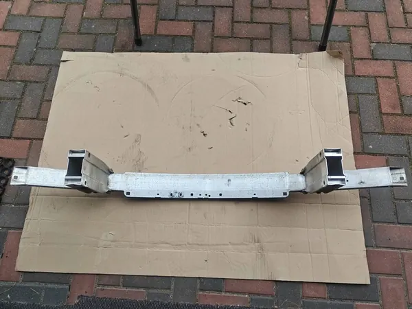 MERCEDES W204 Rinforzo Paraurti Anteriore A2046203434 image 4