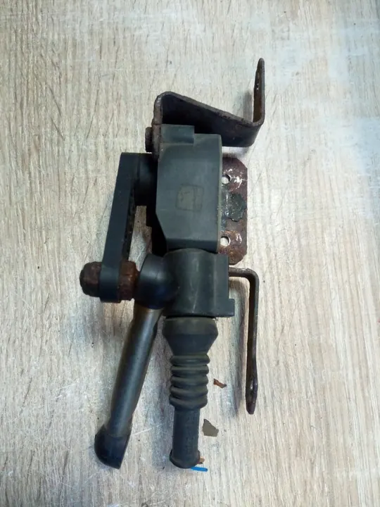 Sensor de nível Xenon Audi VW 1T0 OEM image 2