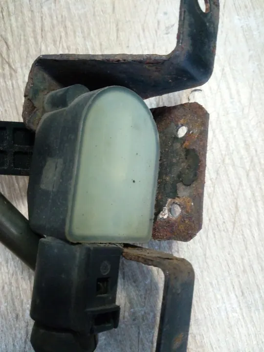 Sensor de nível Xenon Audi VW 1T0 OEM image 4