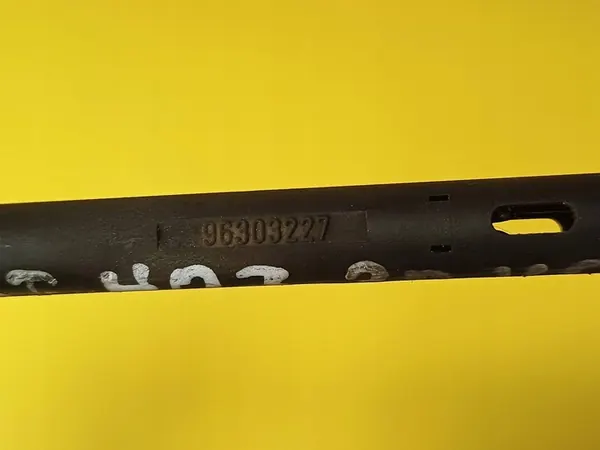 Öljynmittausanturi Peugeot 407 3.0 V6 96303227 image 3