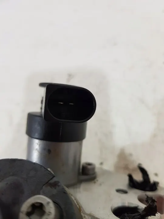 Bomba de combustible A6540704301 Mercedes Sprinter W907 2.0 CDI image 7