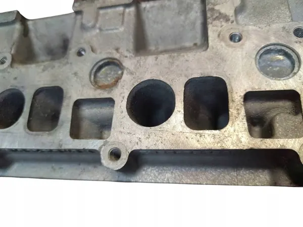 Mercedes-Benz Cylinder Head 2.2 CDI OM611 A6110105320 image 6