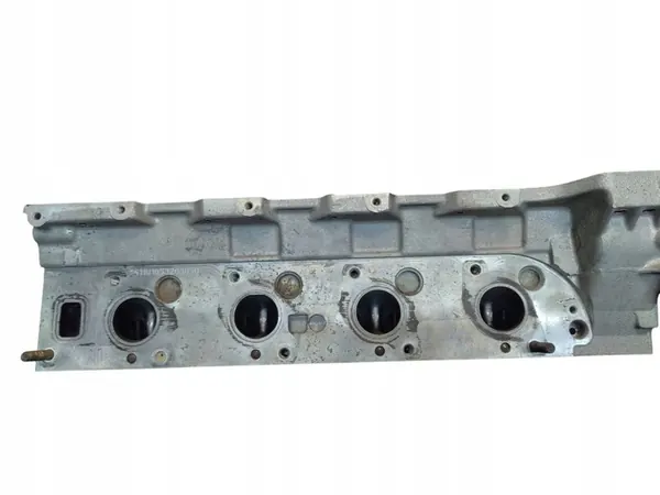 Mercedes-Benz Cylinder Head 2.2 CDI OM611 A6110105320 image 7