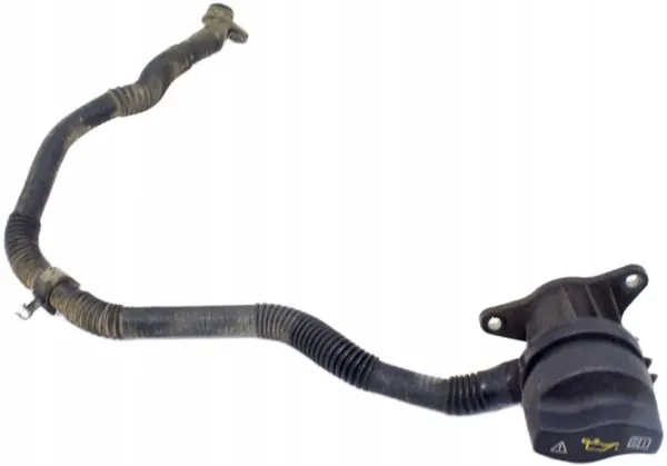 UT230 Olievuldop voor Mercedes CLA C117 W117 1.6i image 2