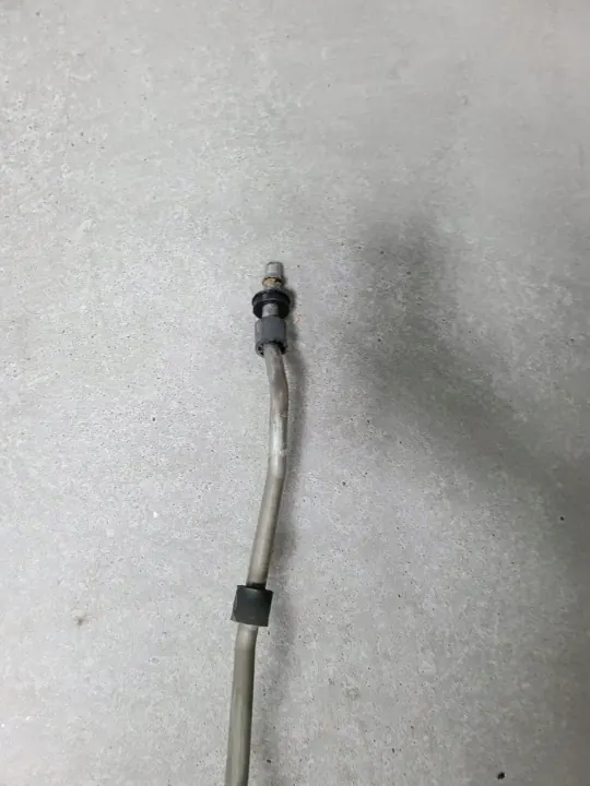 Conducto de aceite OEM 84468654 para Camaro SS 6.2L image 5