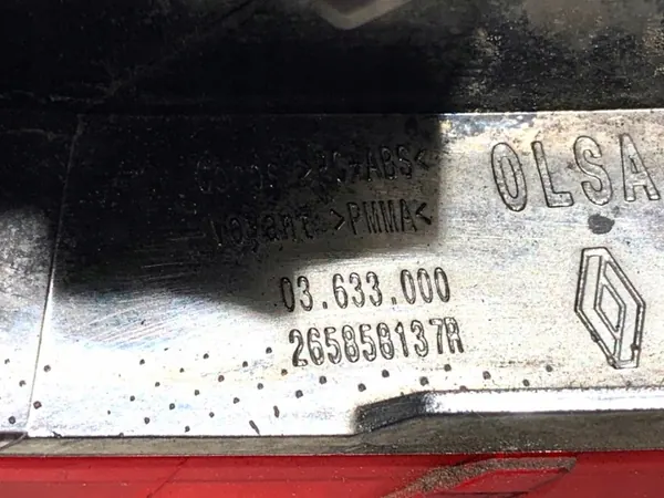 OEM 265858137R Lanterna Para-Choque Traseira Esquerda Renault Kadjar image 4