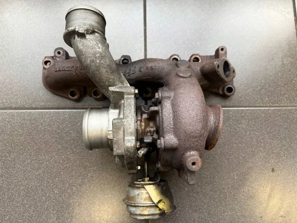 Turbo usado OEM 55196766 para Opel Vectra C 1.9 CDTI image 2