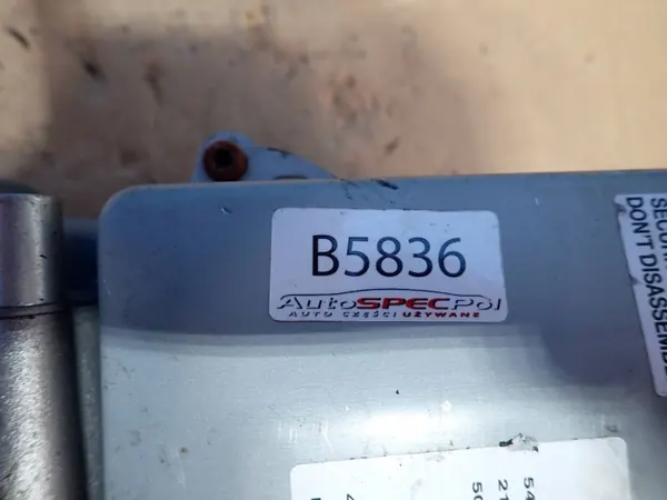 Pompe de direction OEM 8200937950B pour Renault Clio III image 5