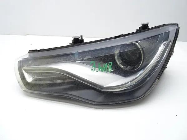 Farol Bi-Xenón Esquerdo OEM 8X0941005A para Audi A1 image 3