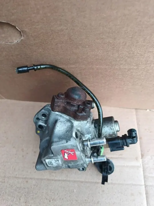Bomba de inyección OEM 9674984480 para Peugeot Citroen image 4