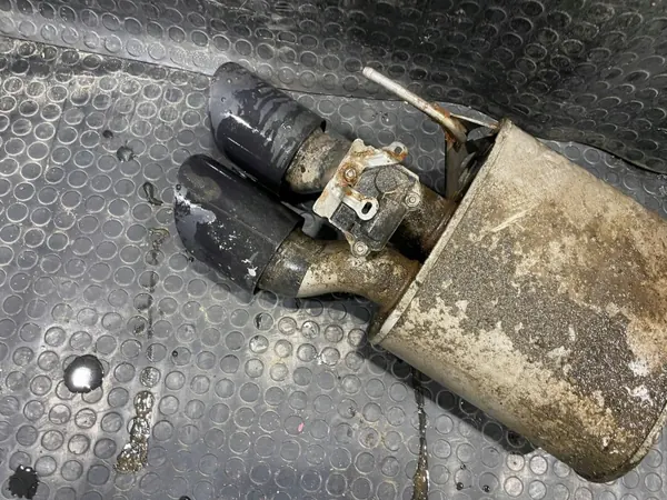Uitlaatdemper Ford Mustang MK7 5.0 GT OEM PR33-5L274-EA image 10