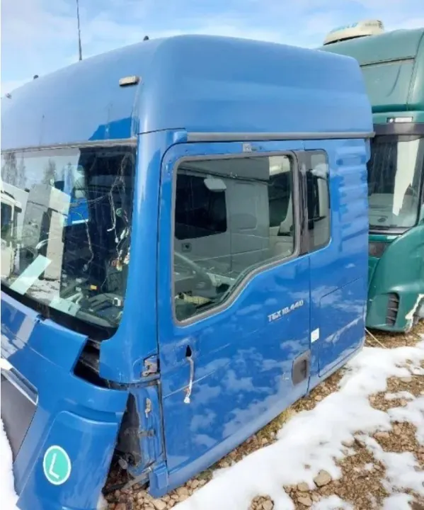 Käytetty MAN TGX Euro 5 Ohjaamorunko - OEM image 3