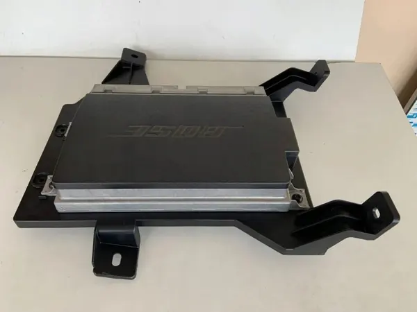 Audi A7 Sportback Verstärker OEM 4G0907348F Gebraucht image 4