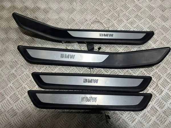 Verlichte dorpeltrim BMW F02 LONG image 1