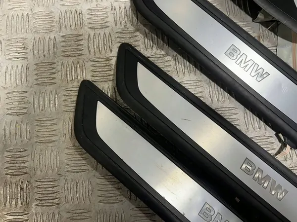 Verlichte dorpeltrim BMW F02 LONG image 5