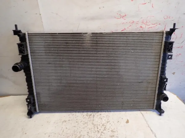 Wasserkühler OEM 9678711180 für Peugeot 3008/5008 image 2