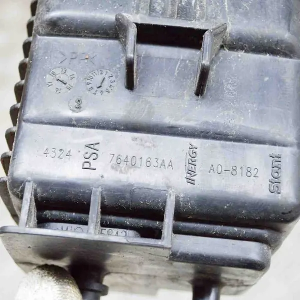 OEM 7640163AA Gebrauchter Peugeot Partikelfilter image 6