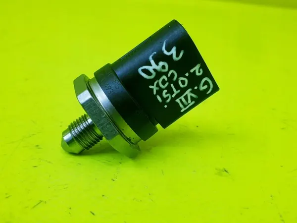 Bränsleräls Trycksensor OEM 06J906054C Begagnad image 2