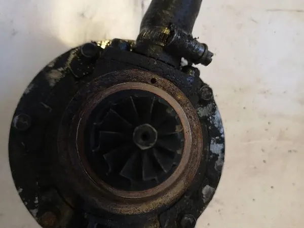 Turbocompresor 1.4 HDi Peugeot C2 C3 207 image 4