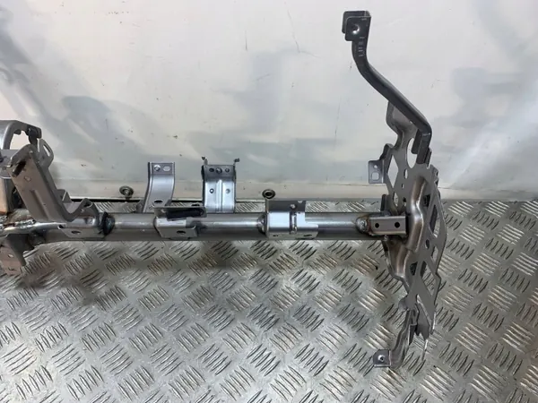 Subaru Forester dashboardversterking OEM FBZ26207 image 4
