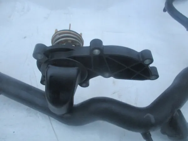 Carcasa de termostato Audi S4 S5 A6 Q5 Q7 A8 3.0TFSI image 3