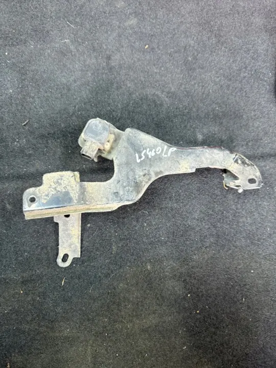 Left Front Height Sensor Lexus LS460 06-17 image 2