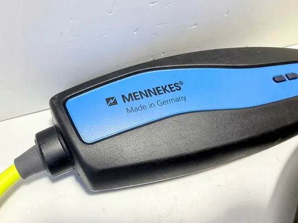 Volvo T8 Hybride Oplaadkabel Mennekes image 3