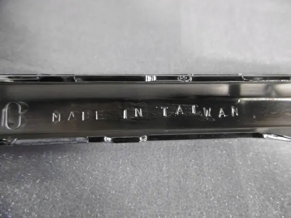 VW PASSAT B6 TAKAA VASEMMAN PUOLEINEN CHROMI image 4