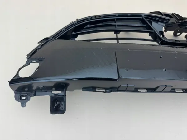 Grille avant Toyota Yaris IV OEM 53111-K0020 image 9
