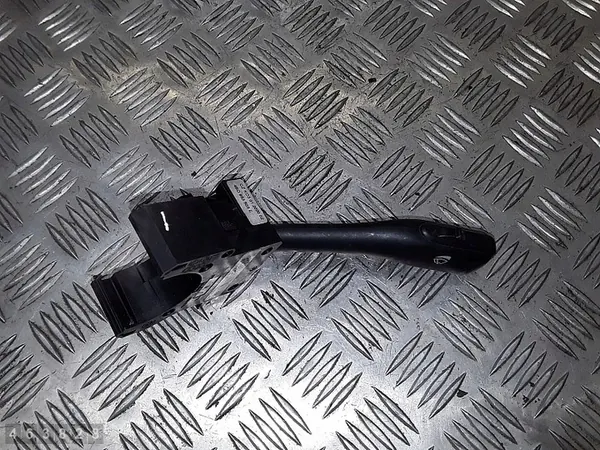 VW Passat 1998 Strömbrytare 4B0953503E image 2