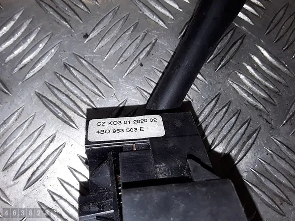 VW Passat 1998 Strömbrytare 4B0953503E image 5