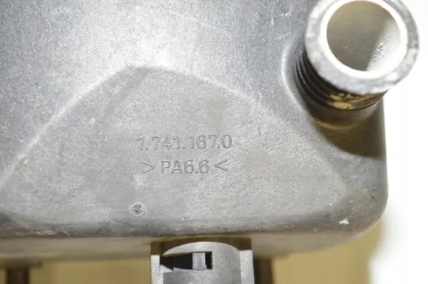 Réservoir d'expansion BMW E39 4.4 V8 OEM 1741167 image 4