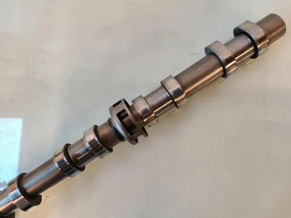 Árbol de levas de escape 6510500300 Mercedes W176 W242 W246 image 3