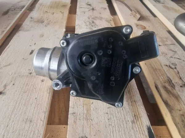 Válvula EGR OEM 269509213 para Dacia Sandero 1.5L image 2