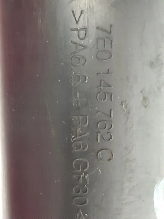 VW T5 T6 2.0 TDI Manguera Intercooler 7E0145762C image 3