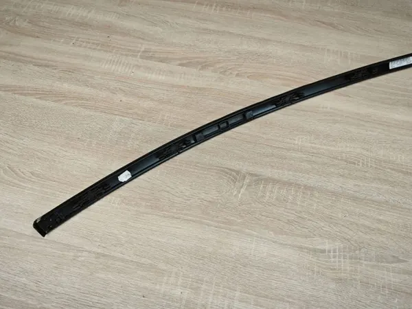 Moldagem de teto esquerda OEM 7433733 para BMW G30 - Safira Negra image 6