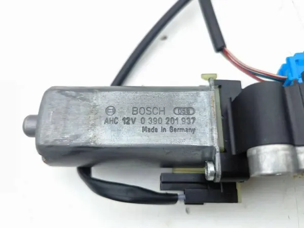 Vorderer linker Sitzmotor OEM 0390201937 Maserati Quattroporte image 7