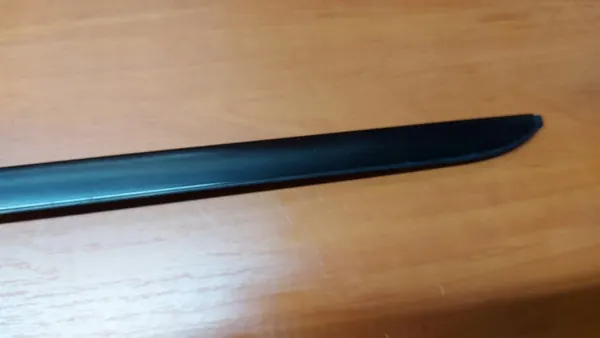Junta para-brisa esquerda dianteira OEM 7045447 BMW 5 E60/E61 image 4