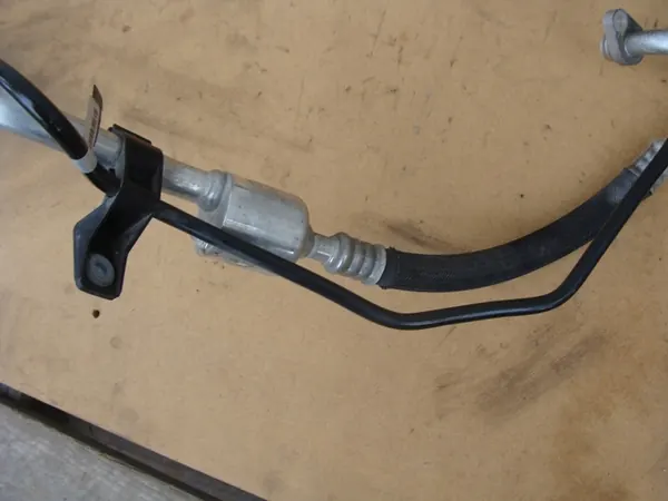 Ilmastointiletkut Peugeot 208 II 1.2 PureTech image 4