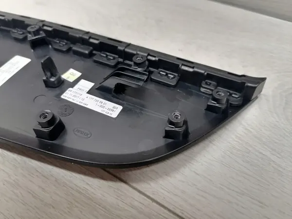 Painel Porta Dianteira Esquerda Mercedes W177 OEM A1777206501 image 6