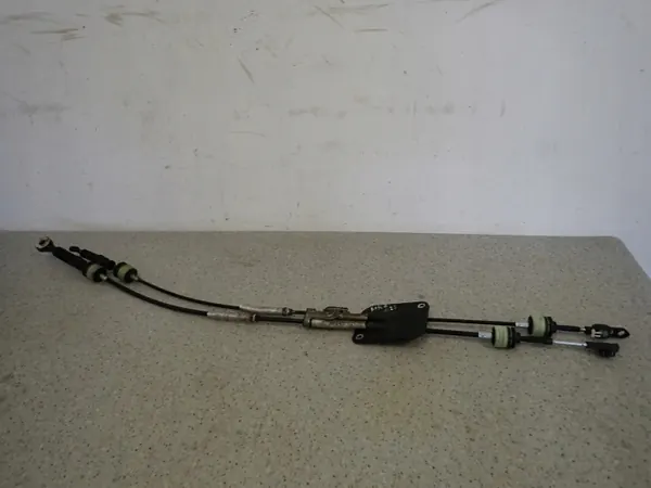 SUZUKI SWIFT MK7 1.2 10-16 Liaison Boîte OEM image 2