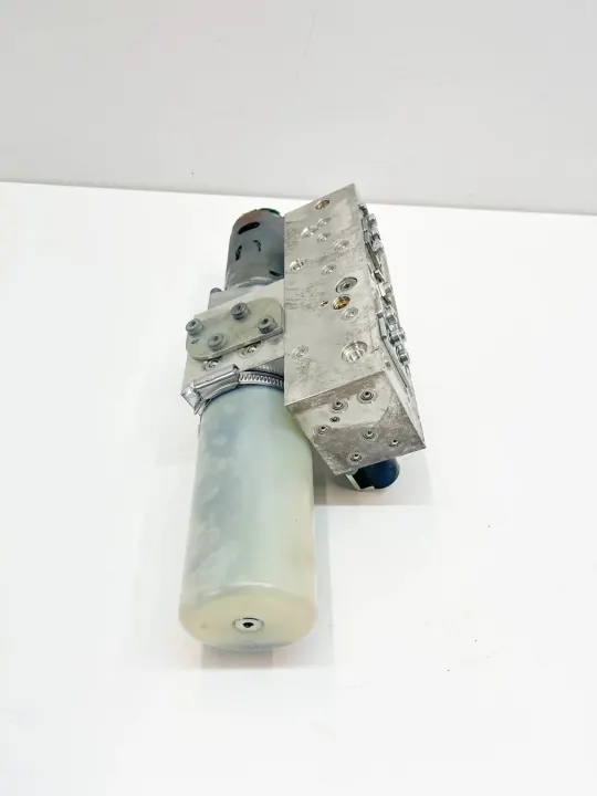Hydrauliikkapumppu OEM A2318050124 Mercedes-Benz SL:lle image 8