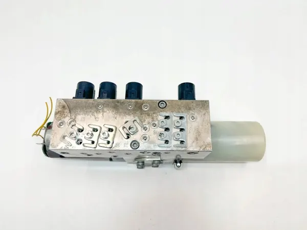 Hydrauliikkapumppu OEM A2318050124 Mercedes-Benz SL:lle image 9