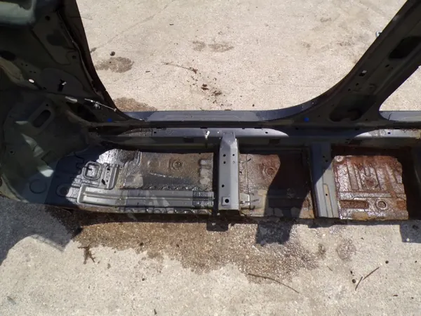 OEM 6665574455622 Kia Pilar A Derecho Panel Interior image 9