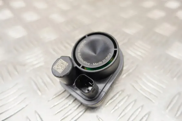 Lexus Alarmsirene OEM 89040-33040 - Gebraucht image 2