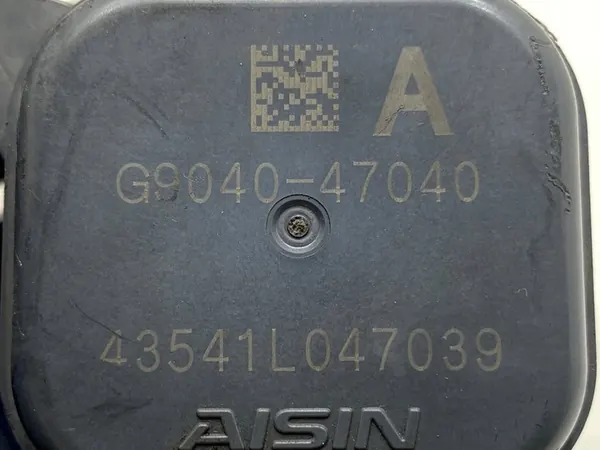 Extra vattenpump Toyota Corolla E21 1.8 98HK G9040-47040 image 5