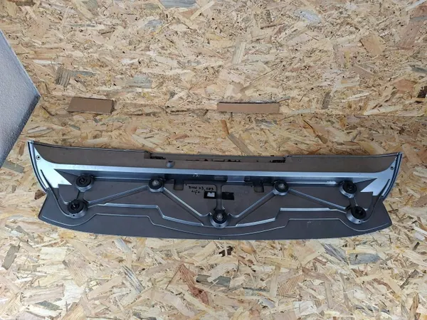 BMW X3 E83 bakruta spoiler OEM 5171340038404 image 9